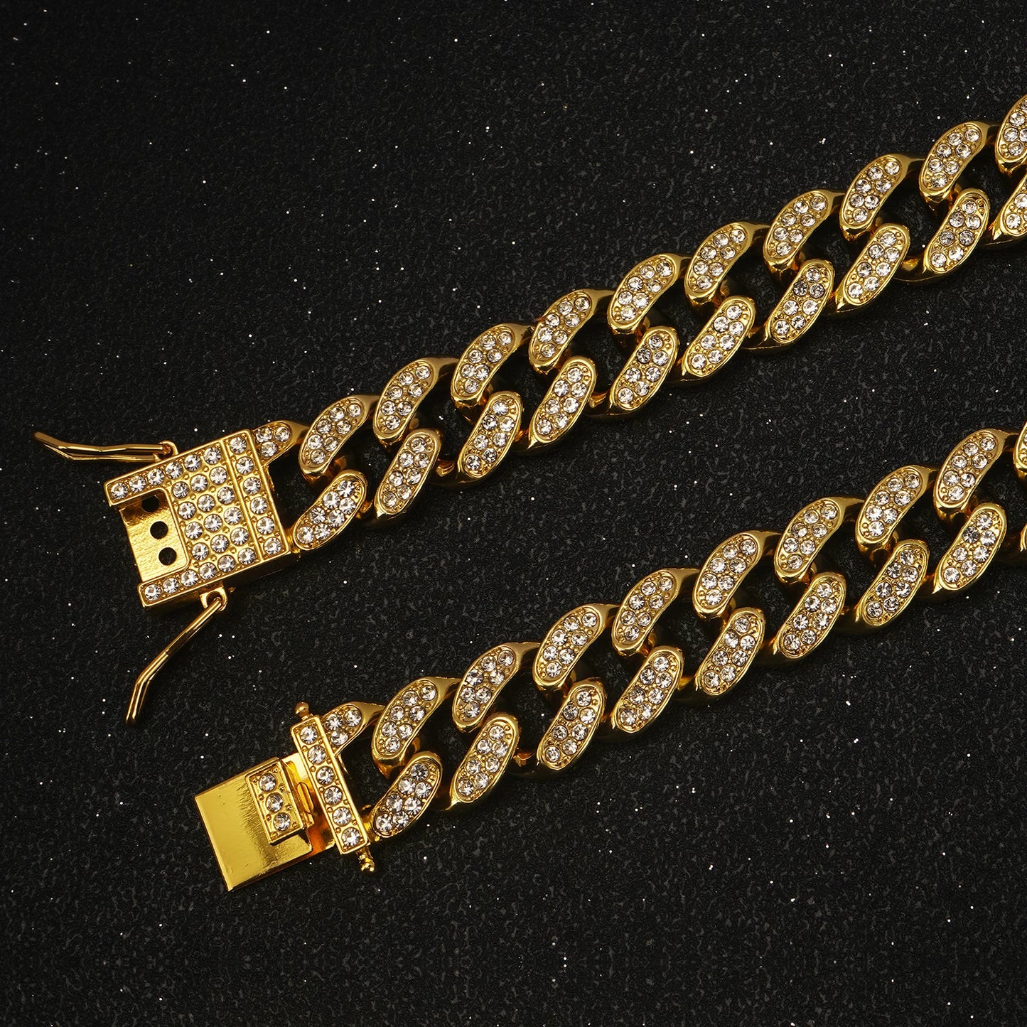 Diamond cuban link chain collar