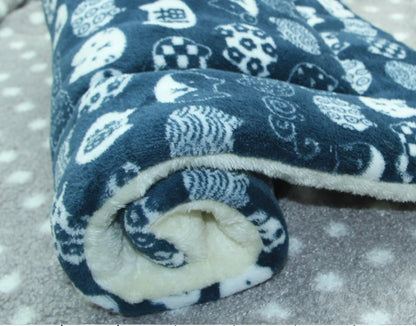 Large Flannel Dog Bed Sleeping Mat: Thickened Rug for Small to Large Pets